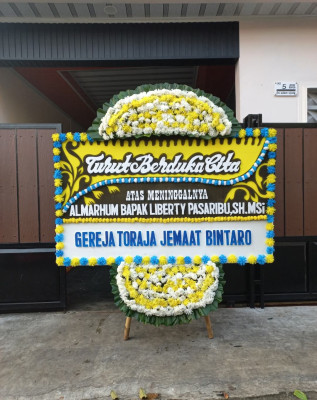 Papan Bunga Duka di Tobadak